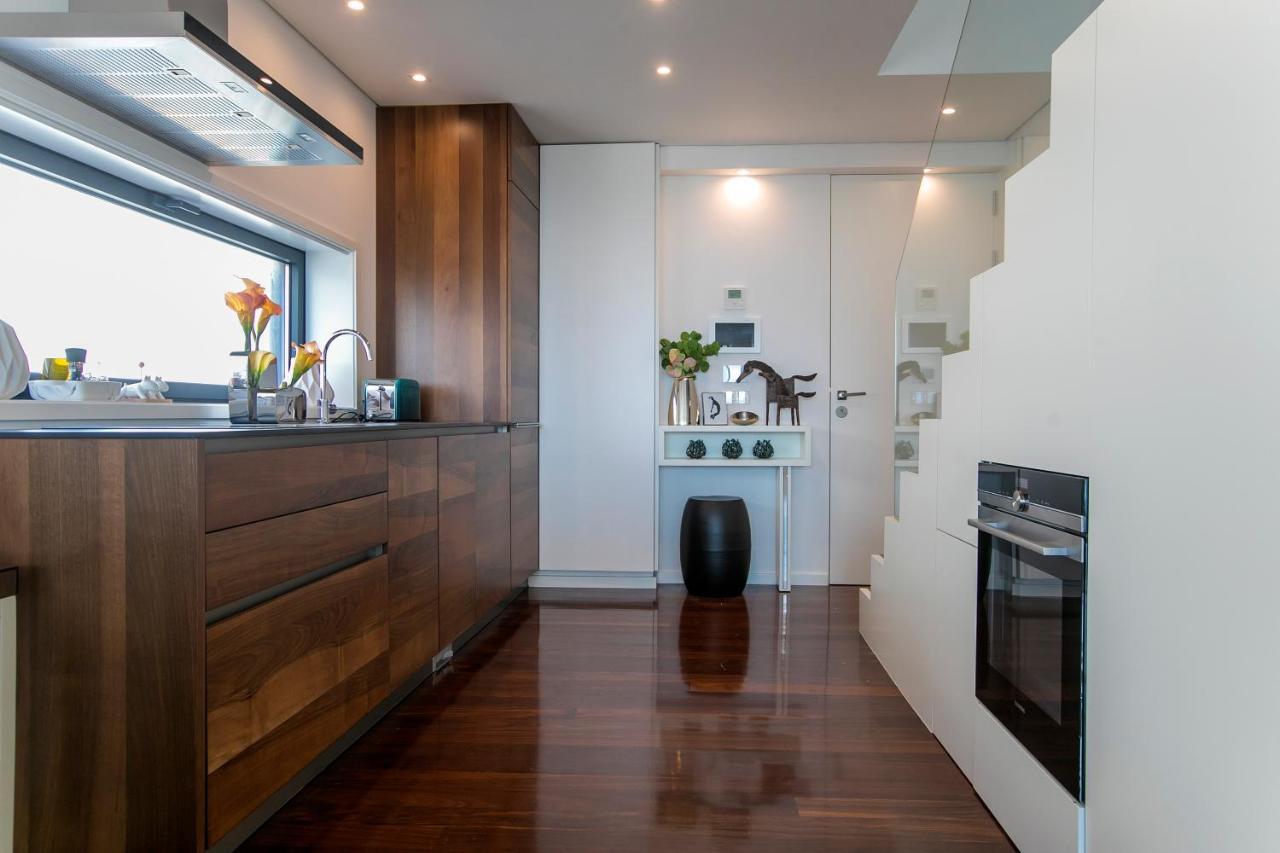 Lovelystay - Luxury 2Br Duplex Apartment In Foz Oporto Esterno foto